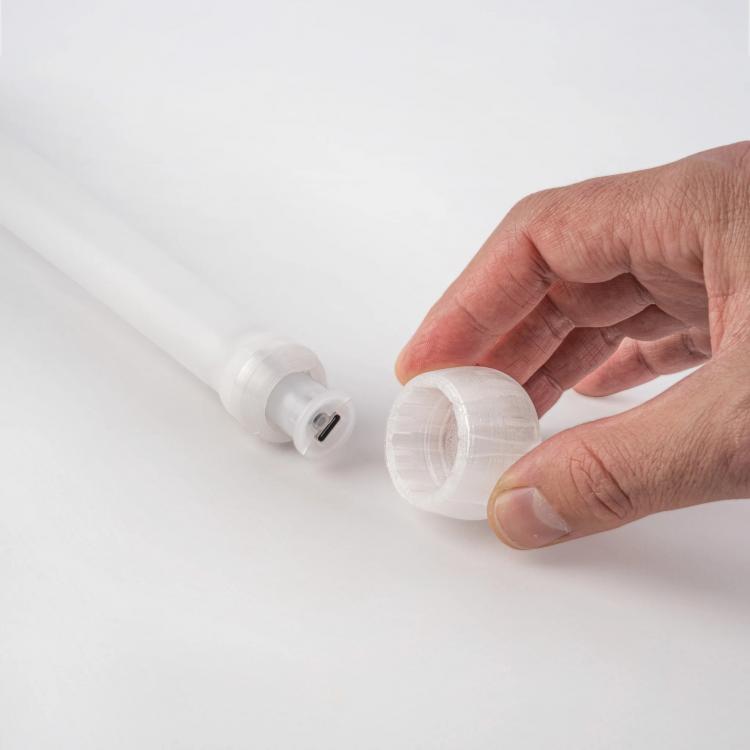 Lumi LED Rechargable Juggling Club led juggling club