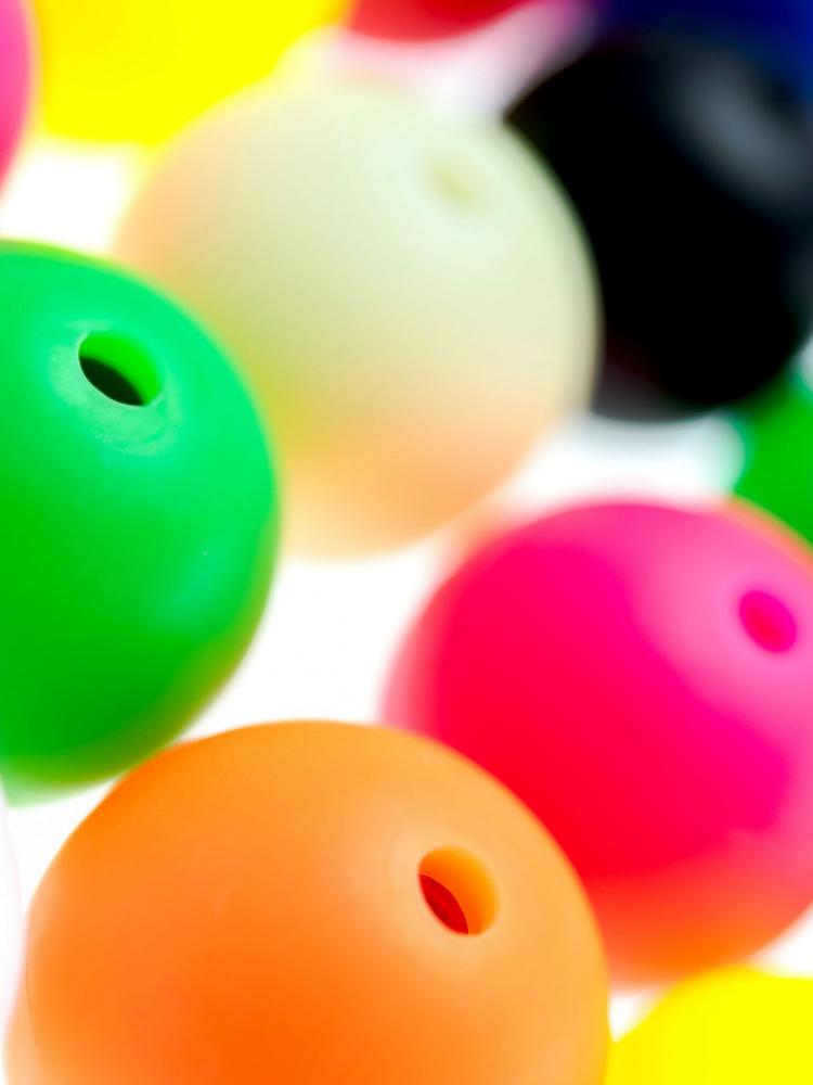 Silicone contact poi knob